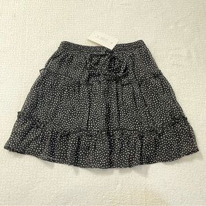 Short skirt